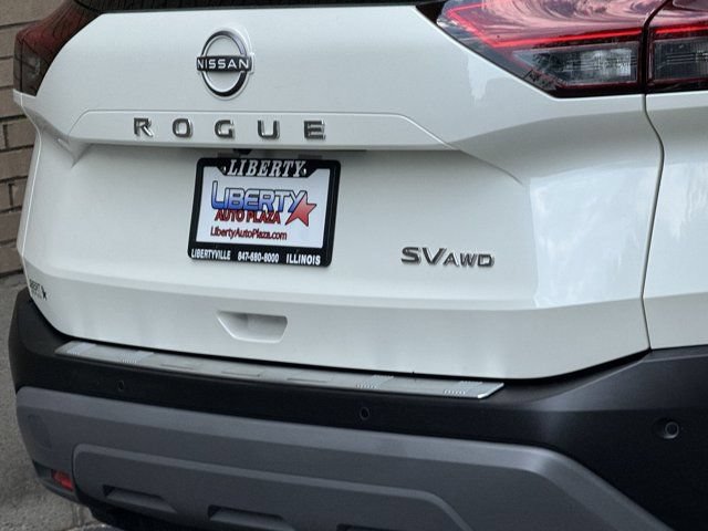 Used 2023 Nissan Rogue SV w/ SV Premium Package AWD/4WD image 13
