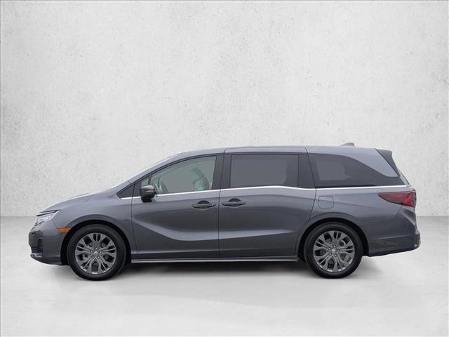 Used 2025 Honda Odyssey Touring image 9