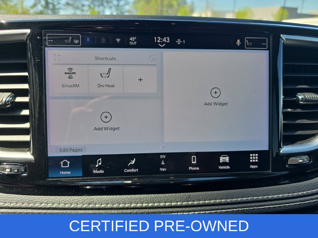Used 2025 Chrysler Pacifica Limited FWD image 22
