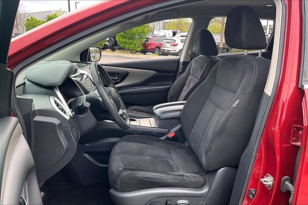 Used 2017 Nissan Murano SV AWD/4WD image 27