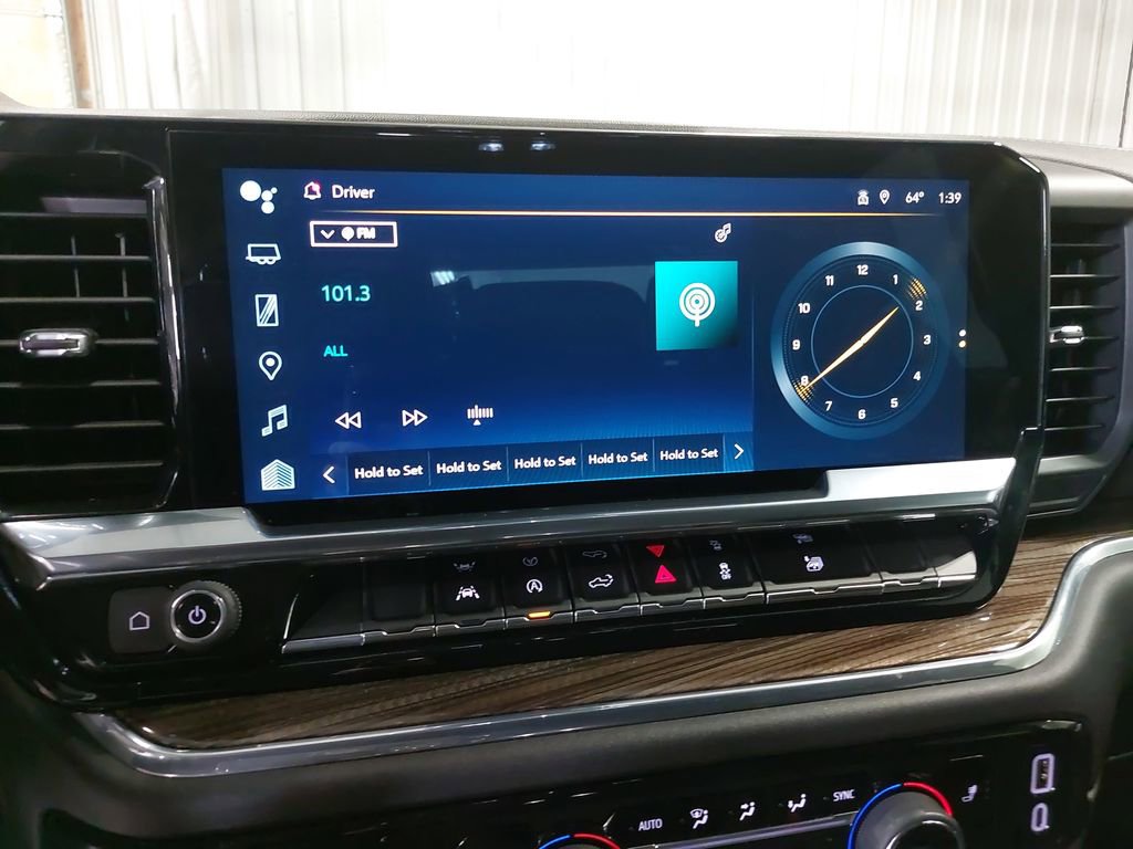 Used 2024 Chevrolet Silverado 1500 LT image 21