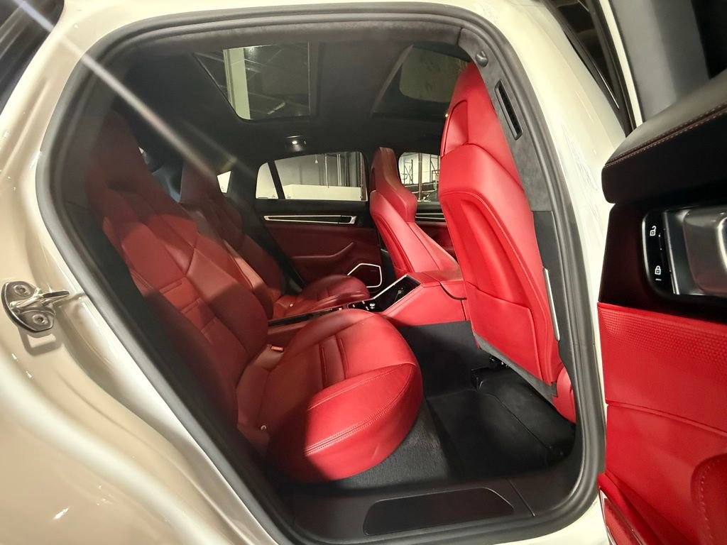 Used 2019 Porsche Panamera GTS AWD/4WD image 37