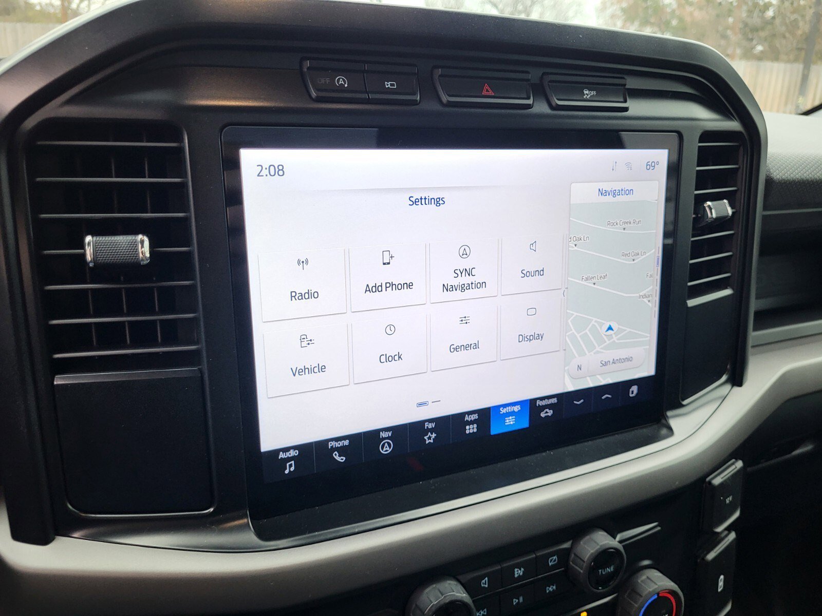 Used 2024 Ford F150 XL w/ Equipment Group 103A High image 17