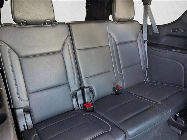 Used 2022 GMC Yukon XL Denali image 21