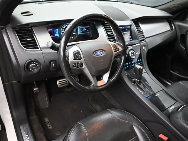 Used 2013 Ford Taurus SHO image 16