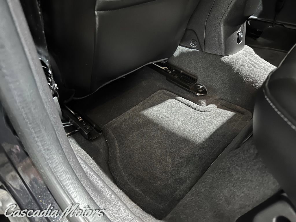 Used 2013 Ford Focus Titanium w/ Titanium Handling Pkg image 24