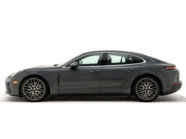 Certified 2025 Porsche Panamera 4 image 2