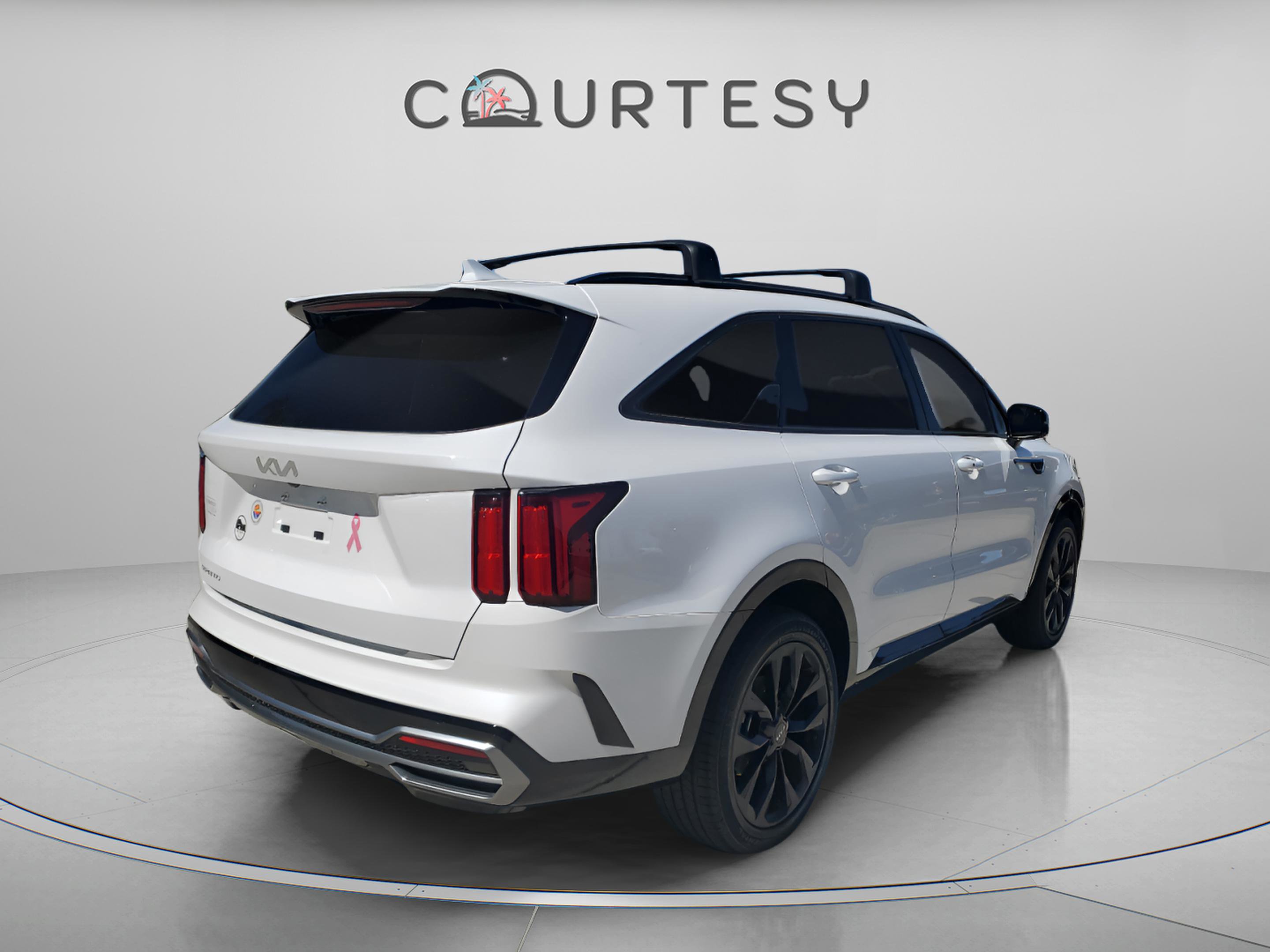 Used 2023 Kia Sorento SX image 3