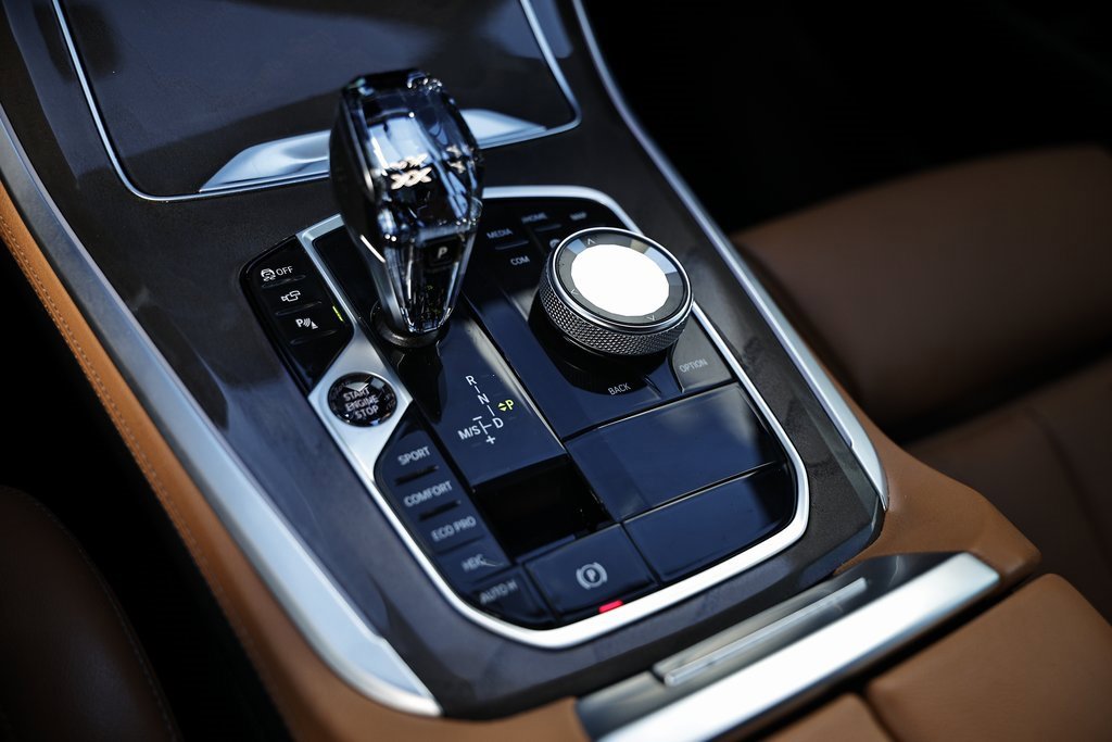 Used 2022 BMW X5 xDrive40i w/ M Sport Package image 39