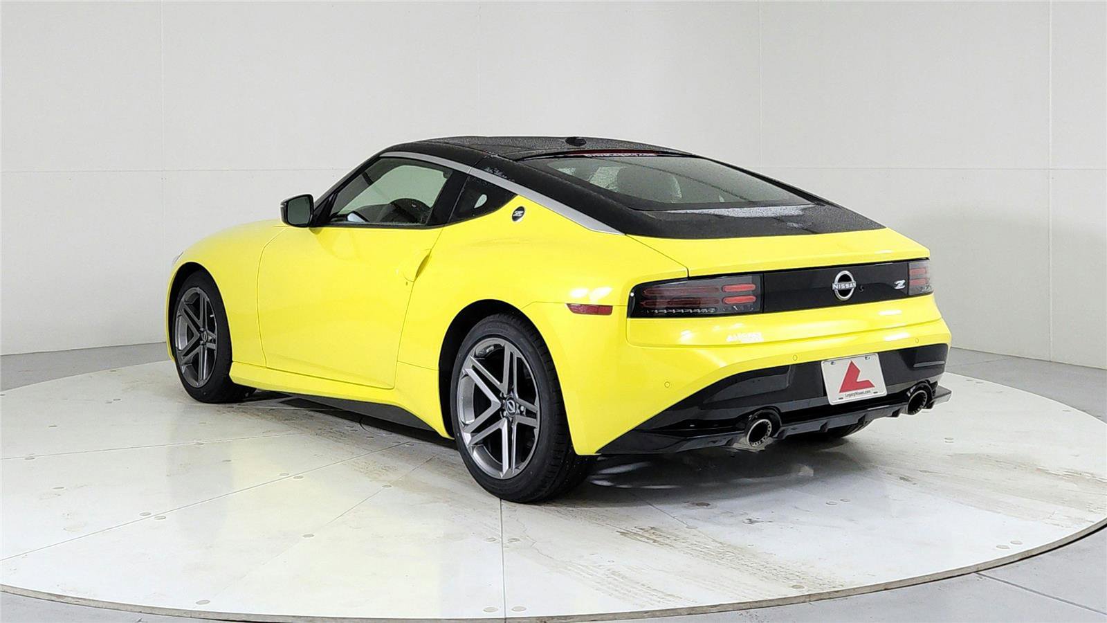 Used 2024 Nissan Z Sport w/ Floor Mat Package RWD image 5