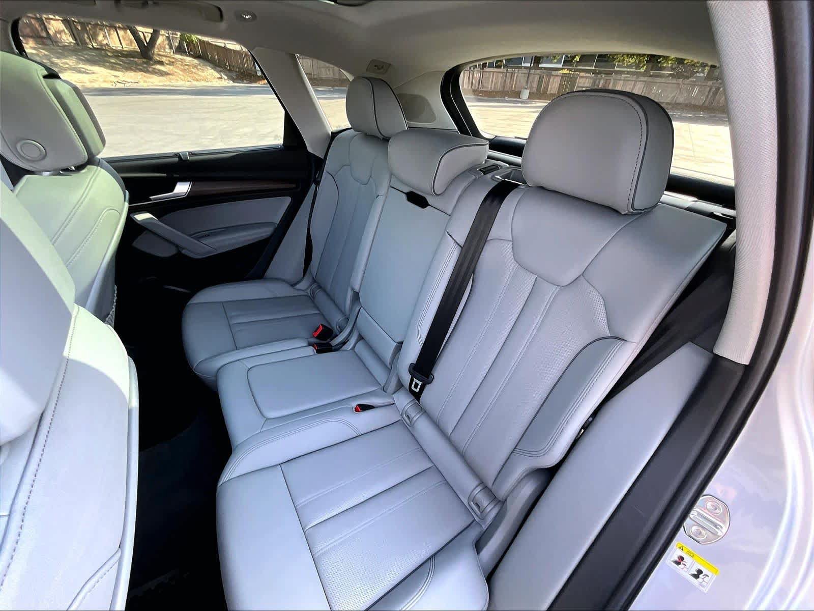 Used 2022 Audi Q5 e Prestige AWD/4WD image 30
