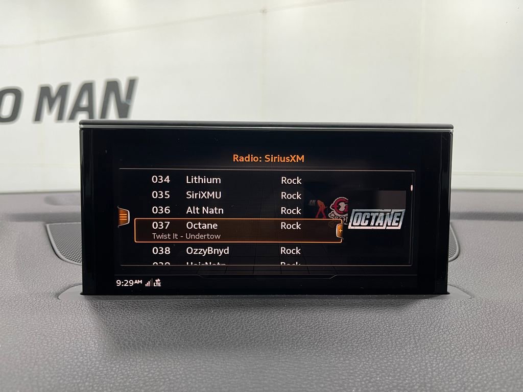 Used 2018 Audi Q7 3.0T Premium Plus w/ Premium Plus Package image 25