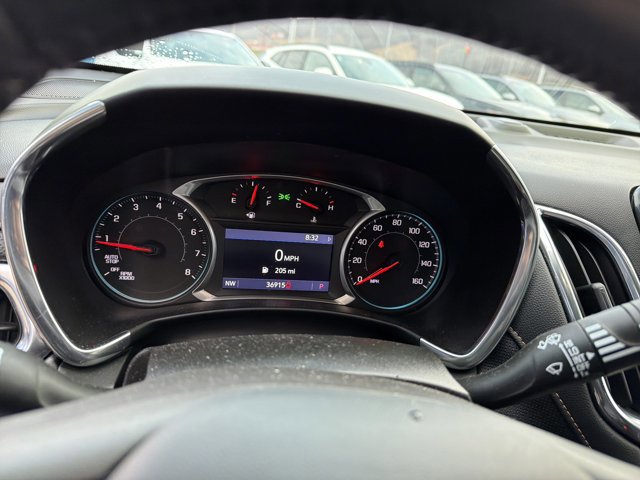 Used 2022 Chevrolet Equinox Premier w/ LPO, Floor Liner Package image 18