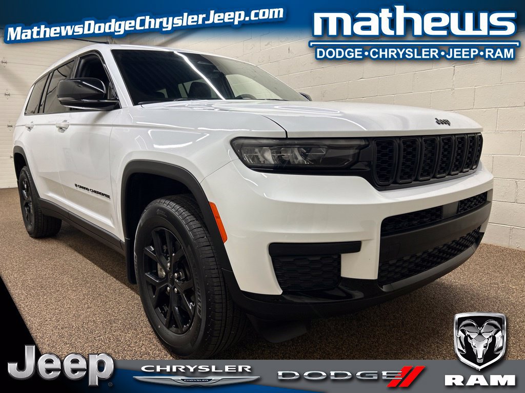 Used 2025 Jeep Grand Cherokee L Laredo