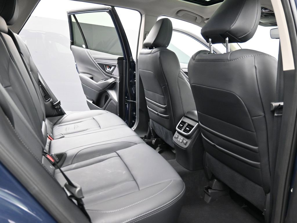 Used 2025 Subaru Outback Limited XT image 18