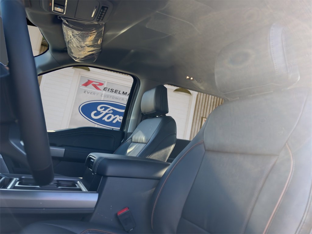 New 2026 Ford F250 Lariat w/ Chrome Package image 18