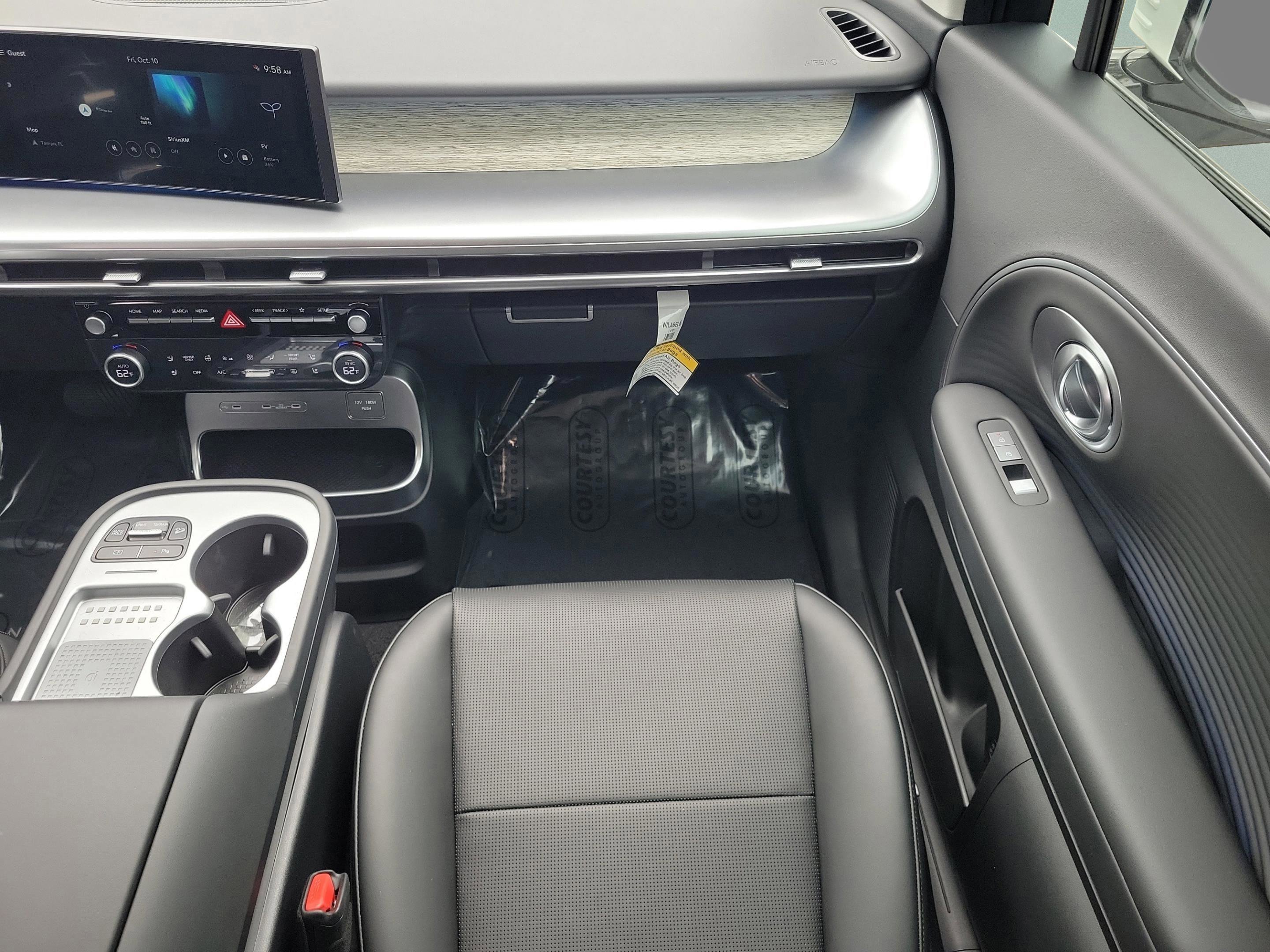 New 2026 Hyundai Ioniq 9 SEL image 25