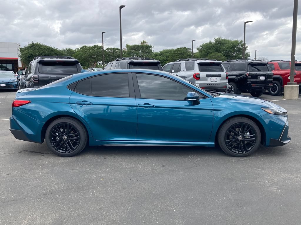 New 2026 Toyota Camry SE w/ Convenience Package FWD image 4