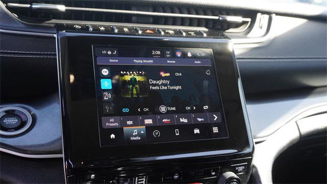 Certified 2023 Jeep Grand Cherokee Laredo w/ Luxury Tech Group I image 21