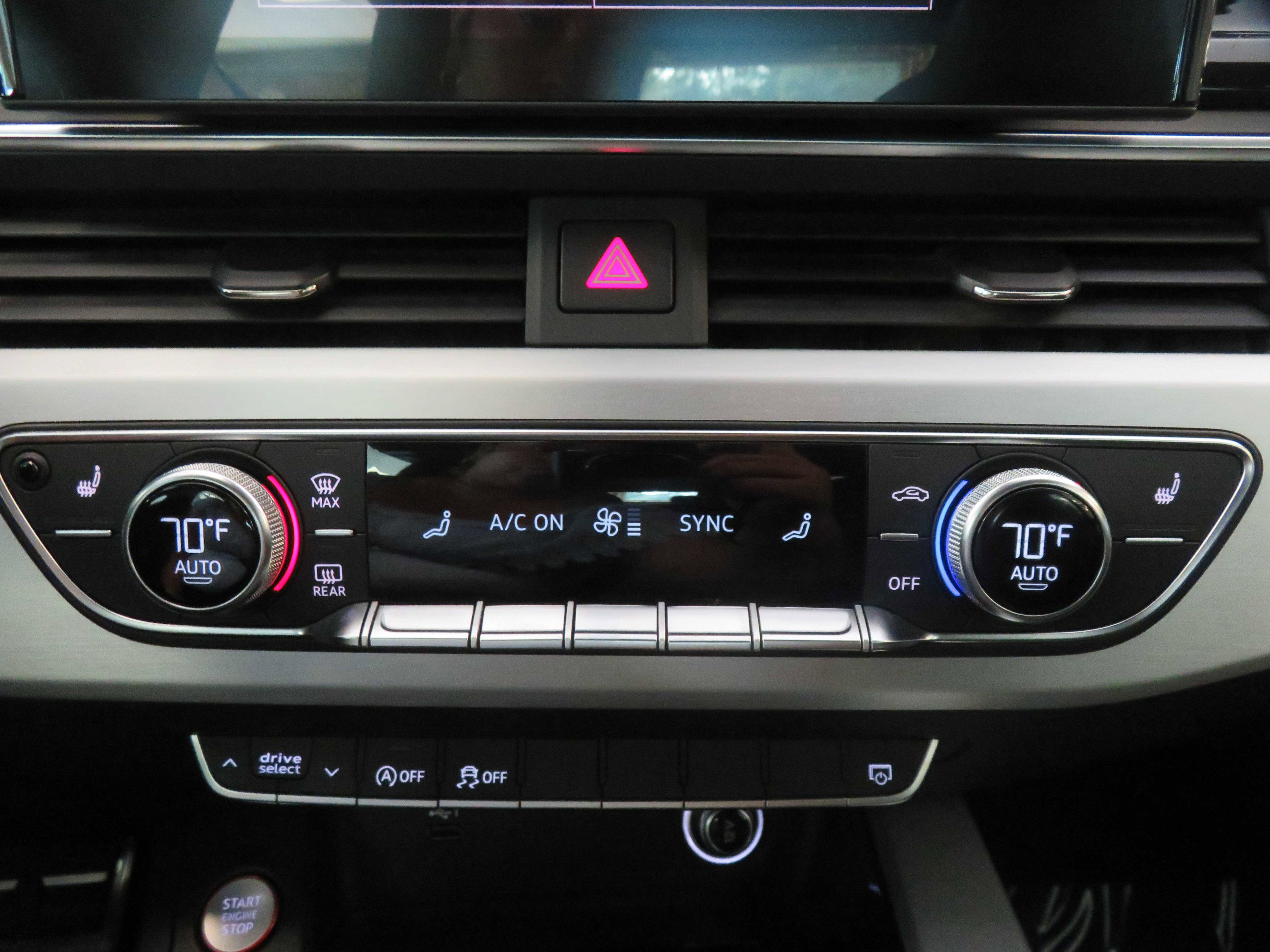 Used 2020 Audi S4 Premium w/ Convenience Package image 36