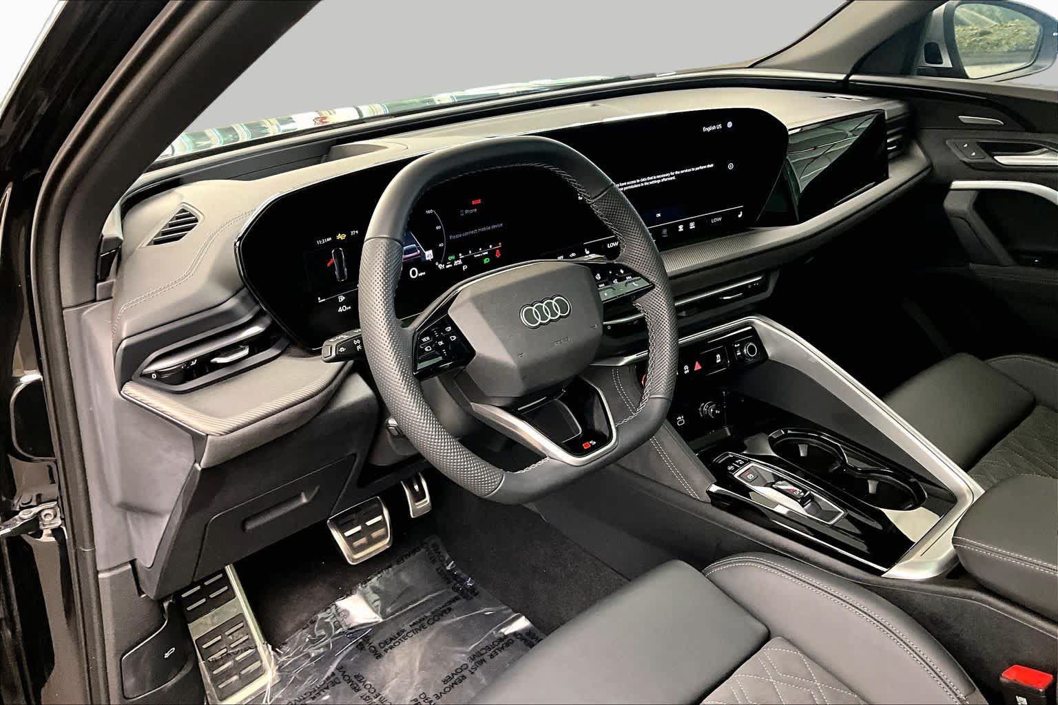Certified 2025 Audi SQ5 Premium Plus w/ Premium Plus Package AWD/4WD image 18