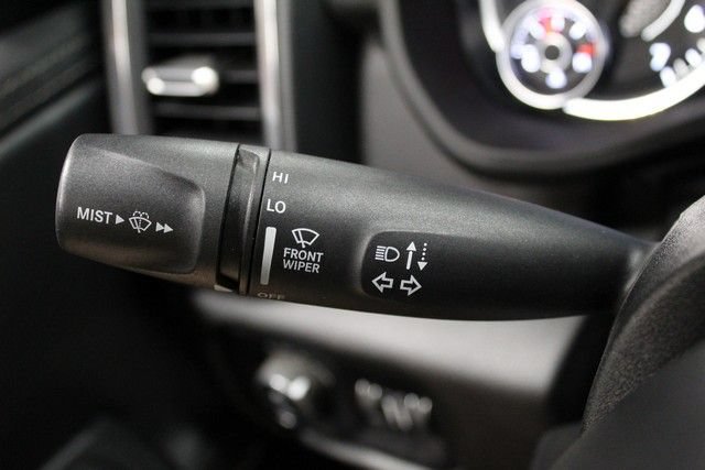 Used 2025 RAM 1500 Laramie AWD/4WD image 23