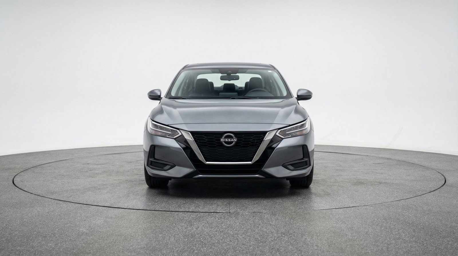 Used 2025 Nissan Sentra SV image 2