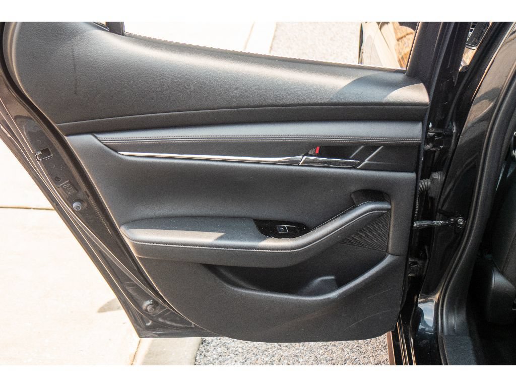 Used 2021 MAZDA MAZDA3 s AWD/4WD image 19