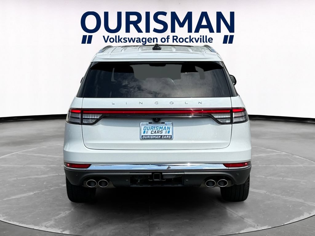 Used 2025 Lincoln Aviator Reserve AWD/4WD image 5