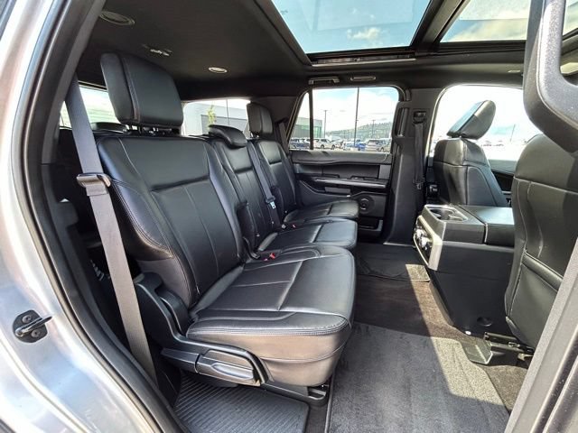 Used 2021 Ford Expedition XLT AWD/4WD image 42