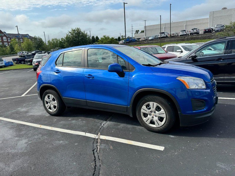 Used 2015 Chevrolet Trax LS FWD image 4