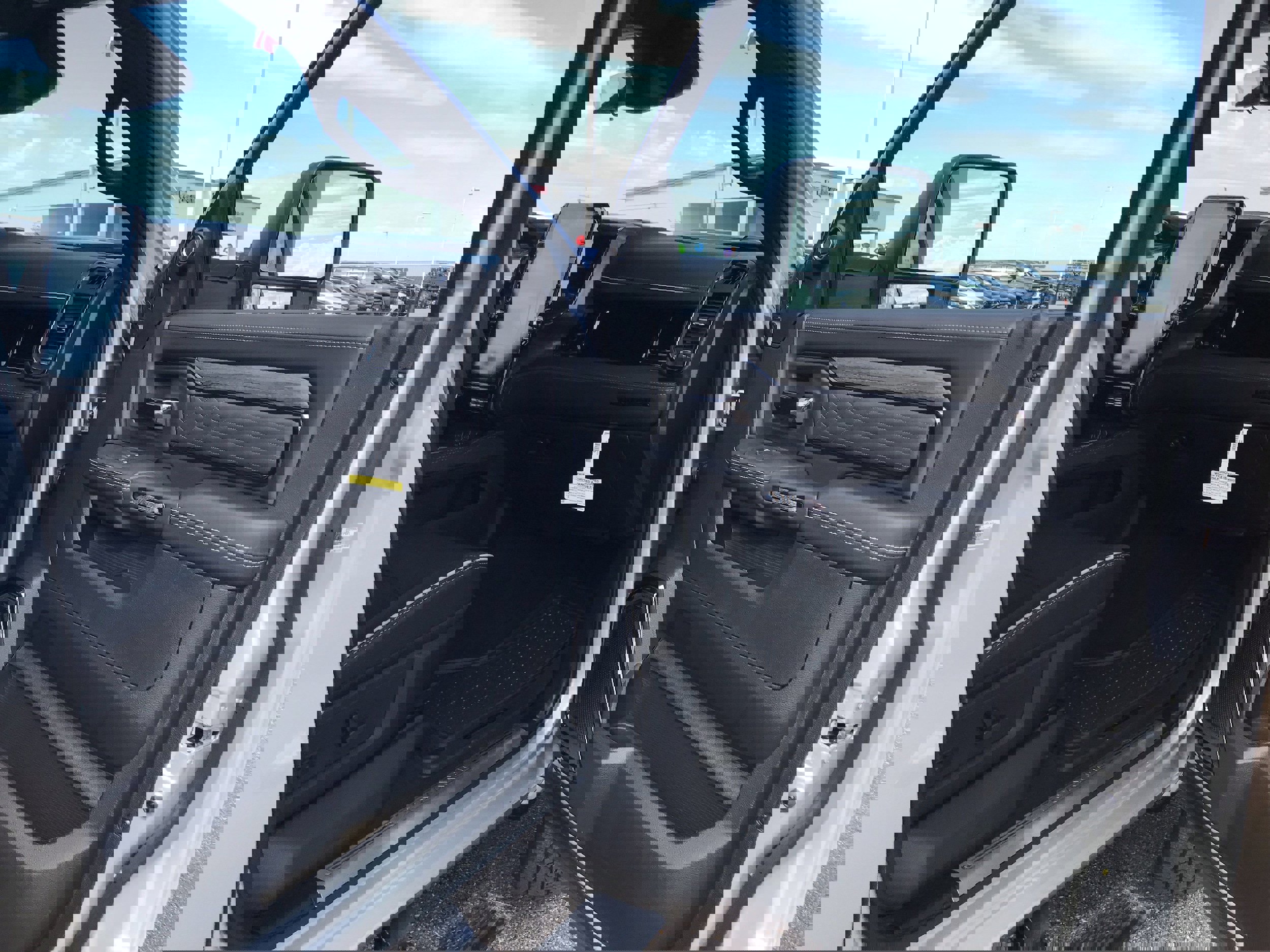 New 2026 RAM 3500 Limited image 19