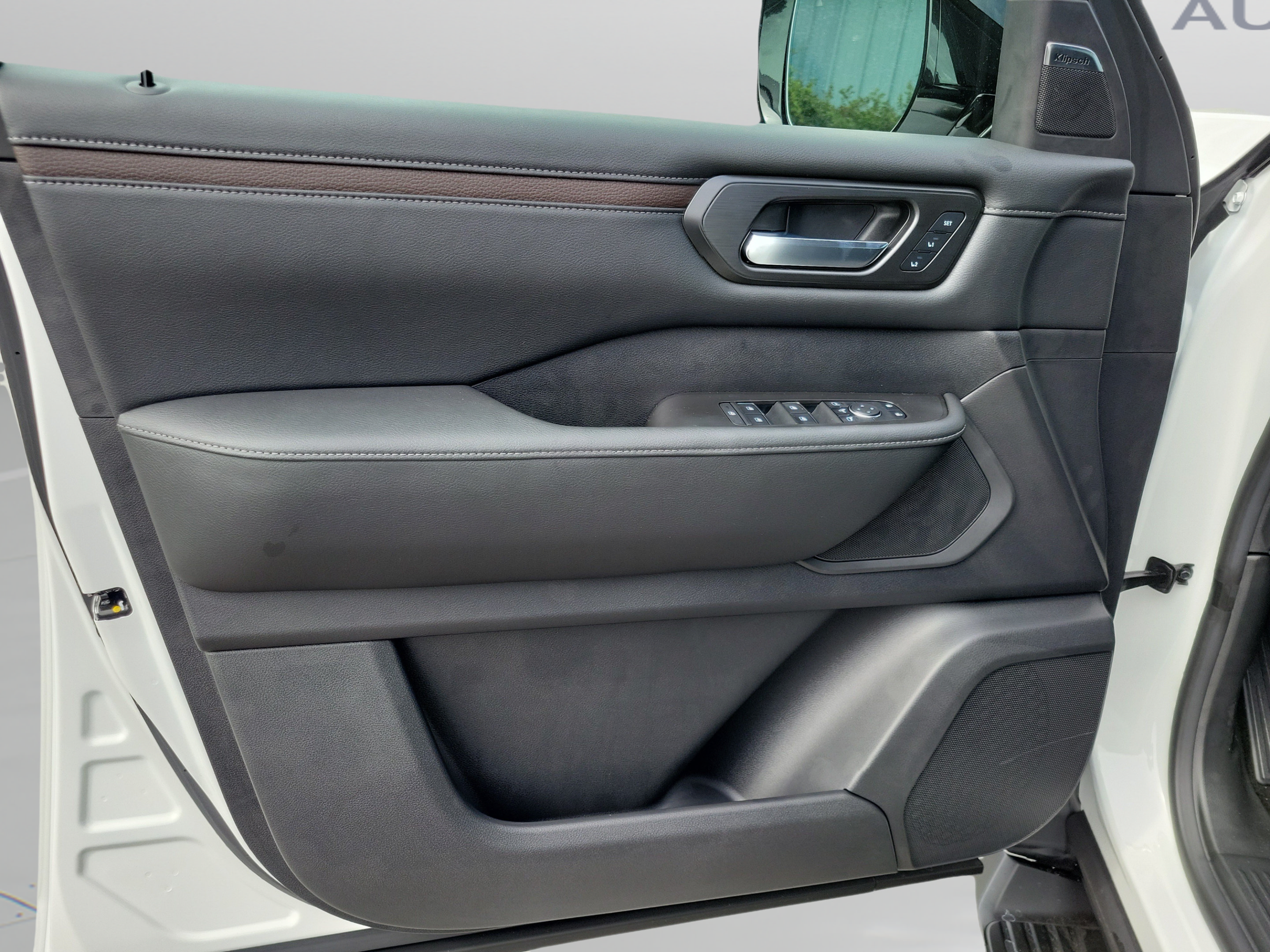 New 2026 Nissan Armada SL RWD image 14