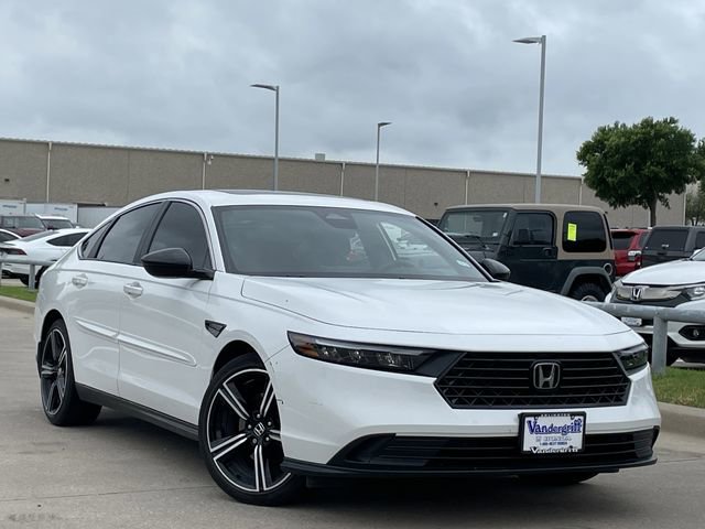 Certified 2024 Honda Accord Sport image 2