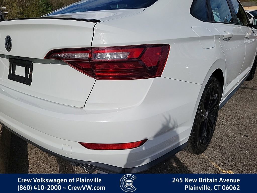 Certified 2021 Volkswagen Jetta GLI Autobahn w/ GLI Autobahn Black Package image 31