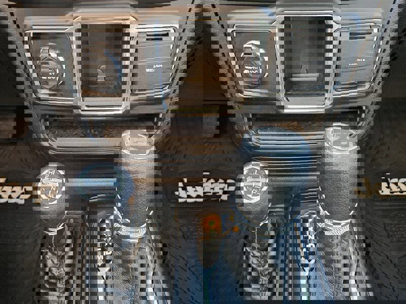 Used 2022 Jeep Wrangler Sport image 19