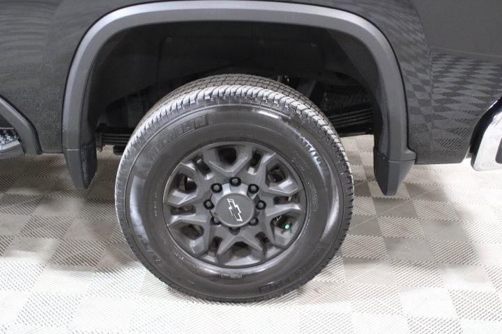 Used 2024 Chevrolet Silverado 2500 LTZ w/ LTZ Convenience Package image 47