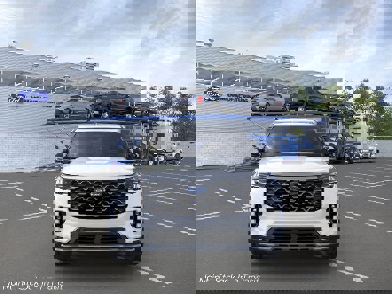 Used 2025 Ford Explorer Platinum w/ Ultimate Package image 28