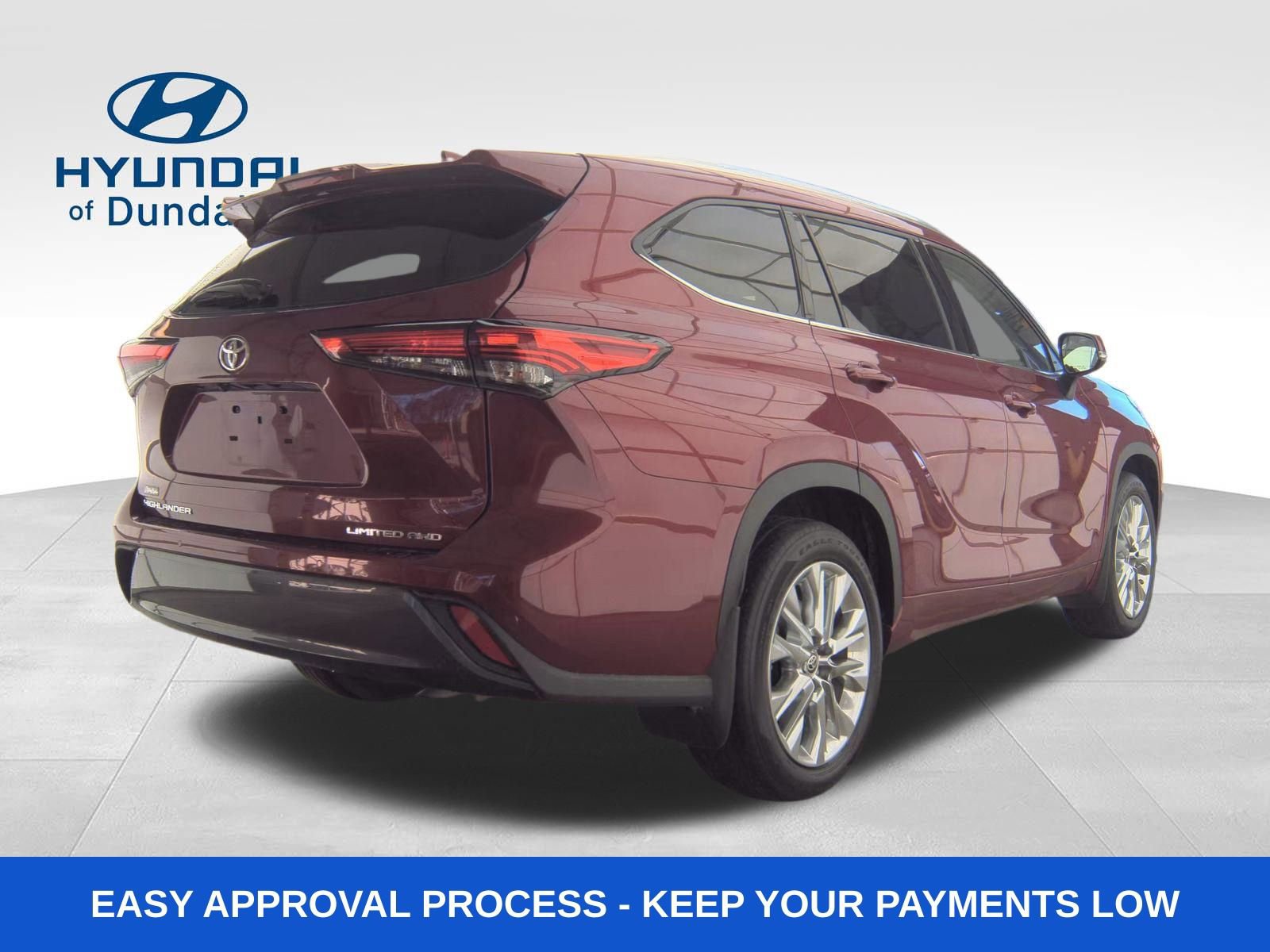 Used 2020 Toyota Highlander Limited image 2