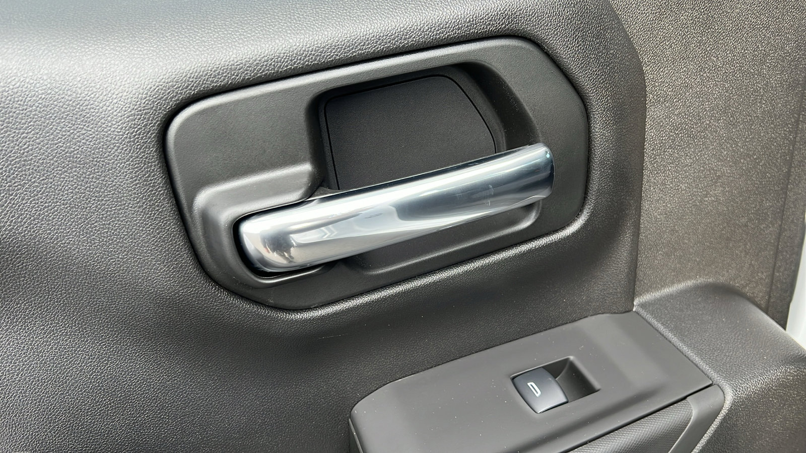 New 2025 Chevrolet Silverado 1500 Custom image 13