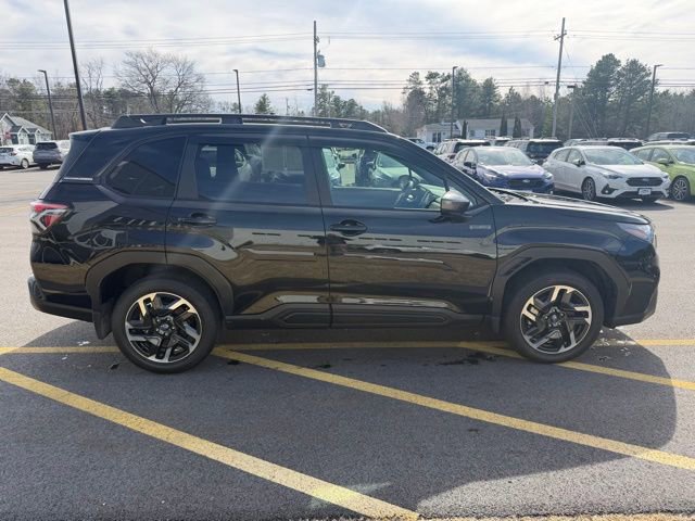 Used 2025 Subaru Forester Premium image 4