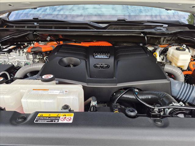 Used 2023 Toyota Tundra Platinum AWD/4WD image 22