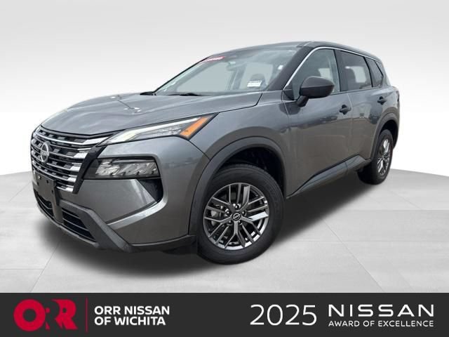 Used 2024 Nissan Rogue S AWD/4WD video 1