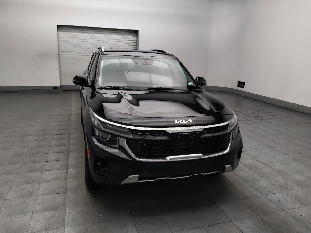 Used 2024 Kia Seltos EX FWD image 14