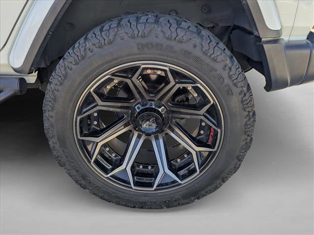 Used 2020 Jeep Wrangler Unlimited Sahara w/ Uconnect 4C Nav & Sound Group image 20