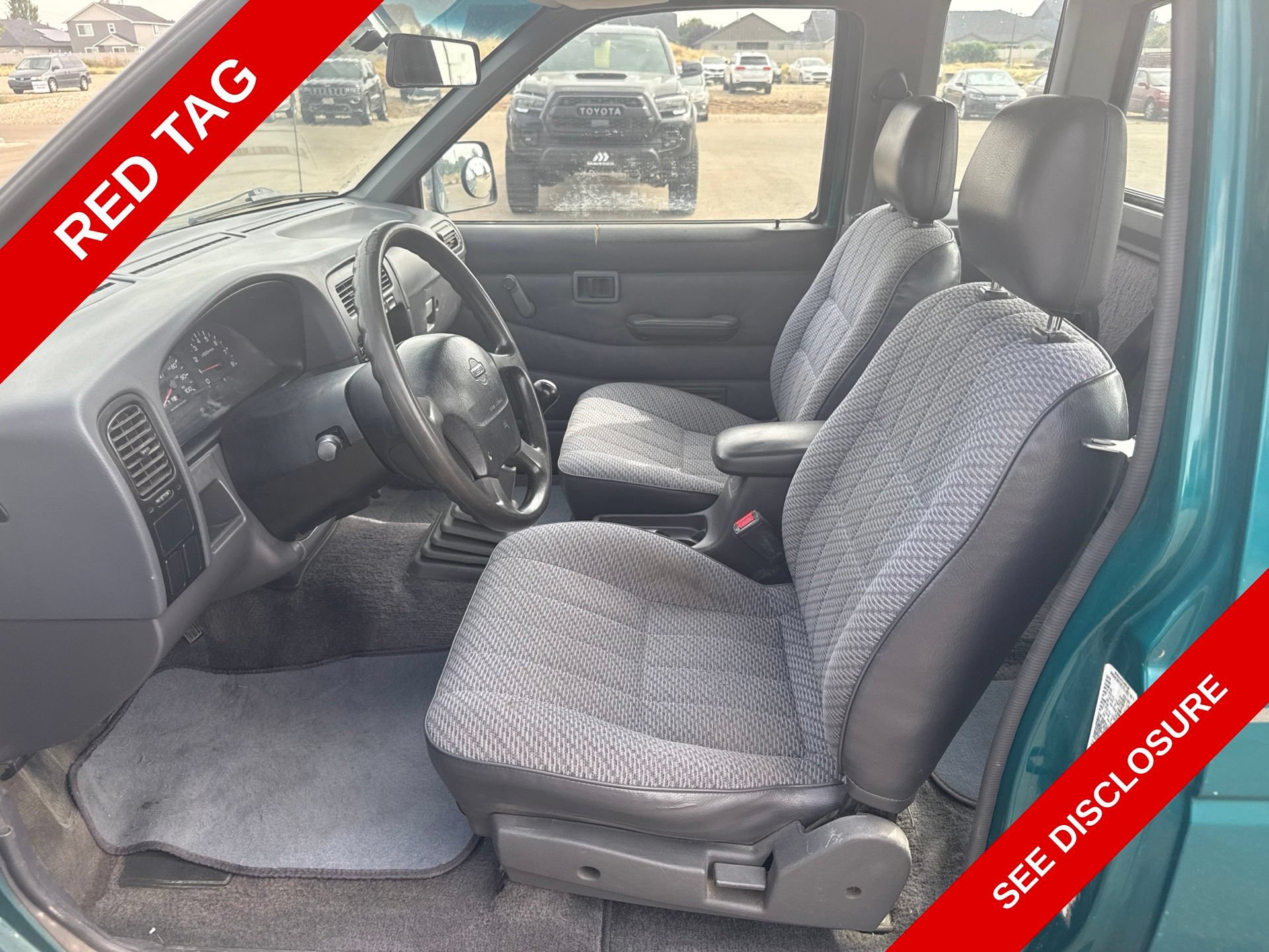 Used 1997 Nissan Pickup 2WD King Cab image 9