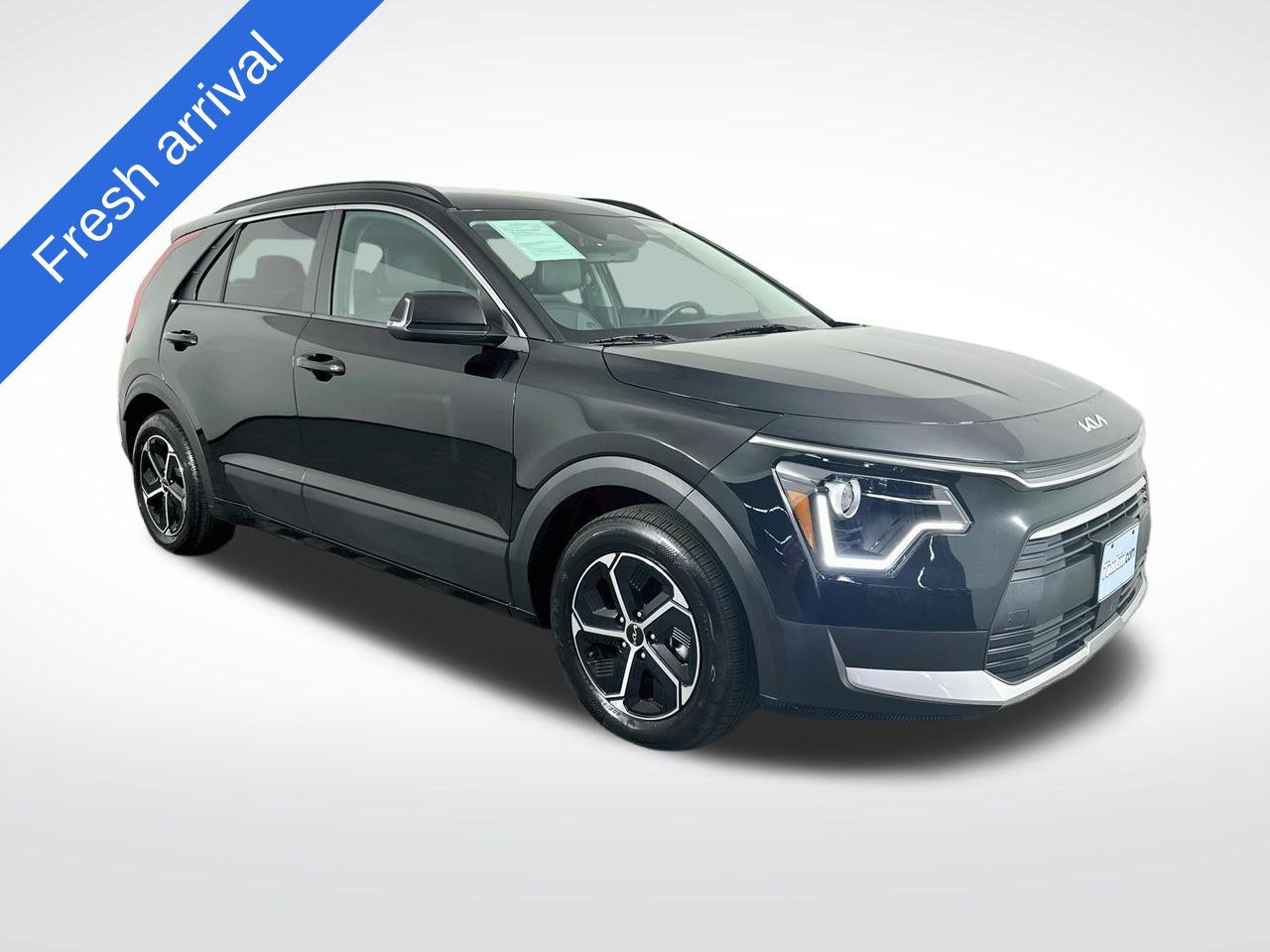 Used 2025 Kia Niro EX