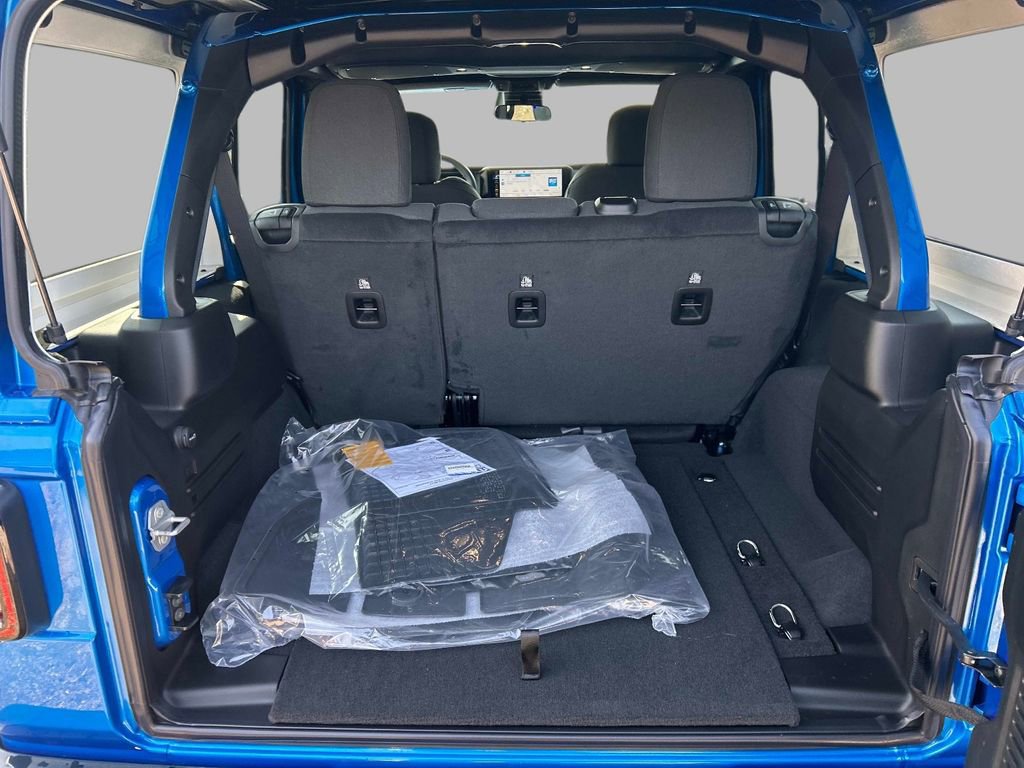 New 2026 Jeep Wrangler Unlimited Sport image 4