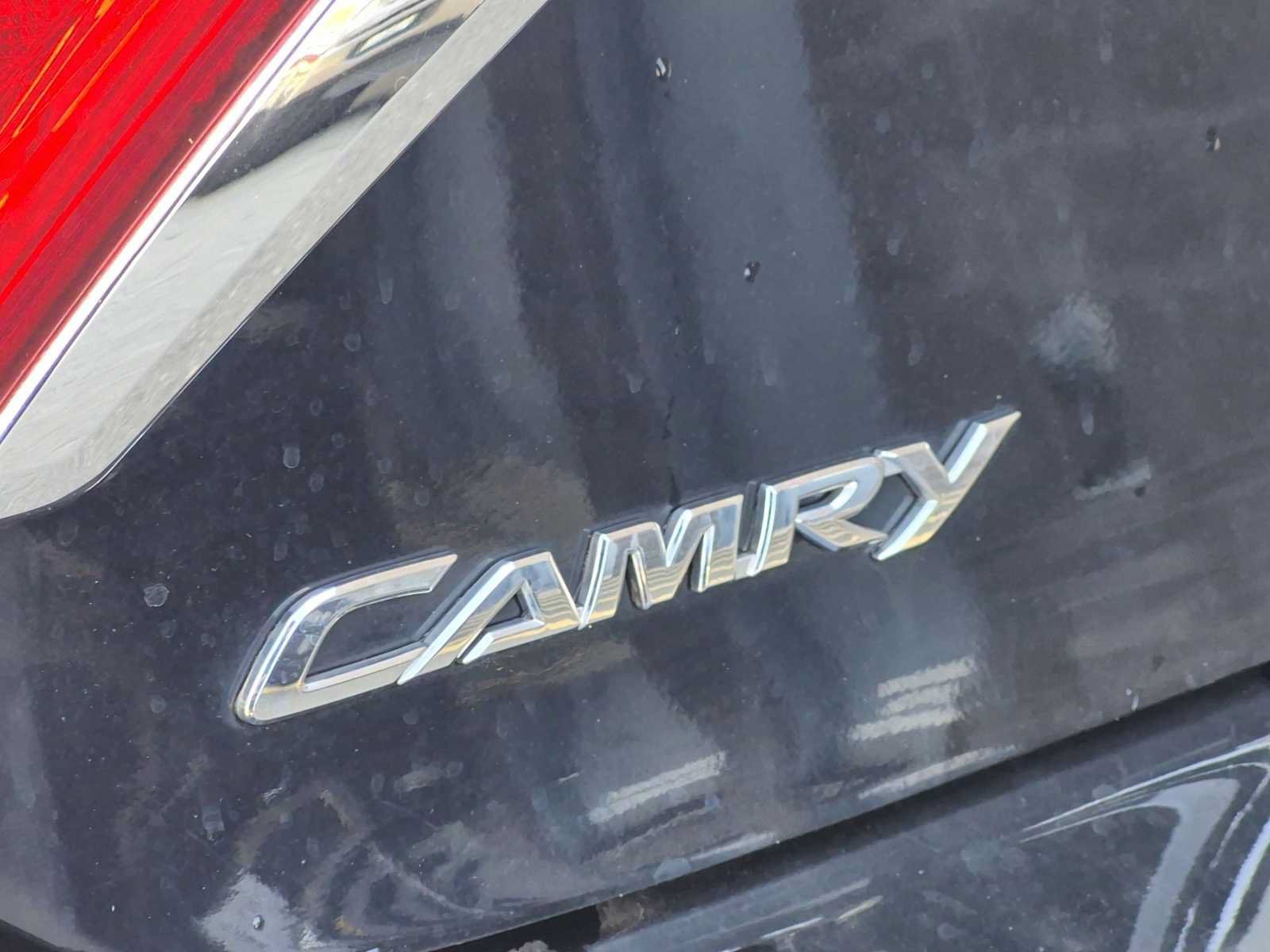 Used 2016 Toyota Camry XLE FWD image 13