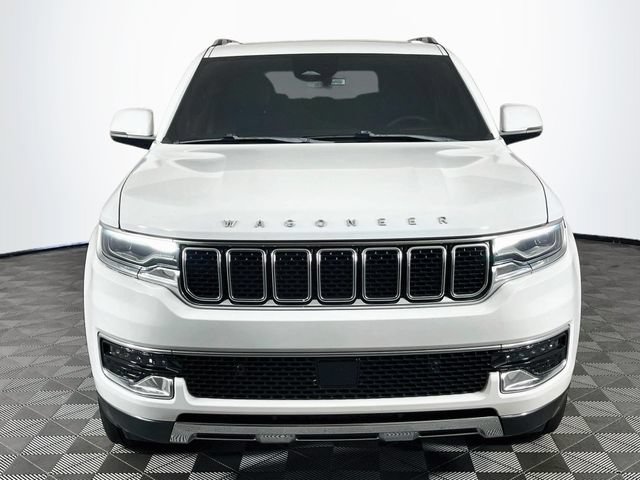 Used 2022 Jeep Wagoneer Series III w/ Premium Group I AWD/4WD image 3